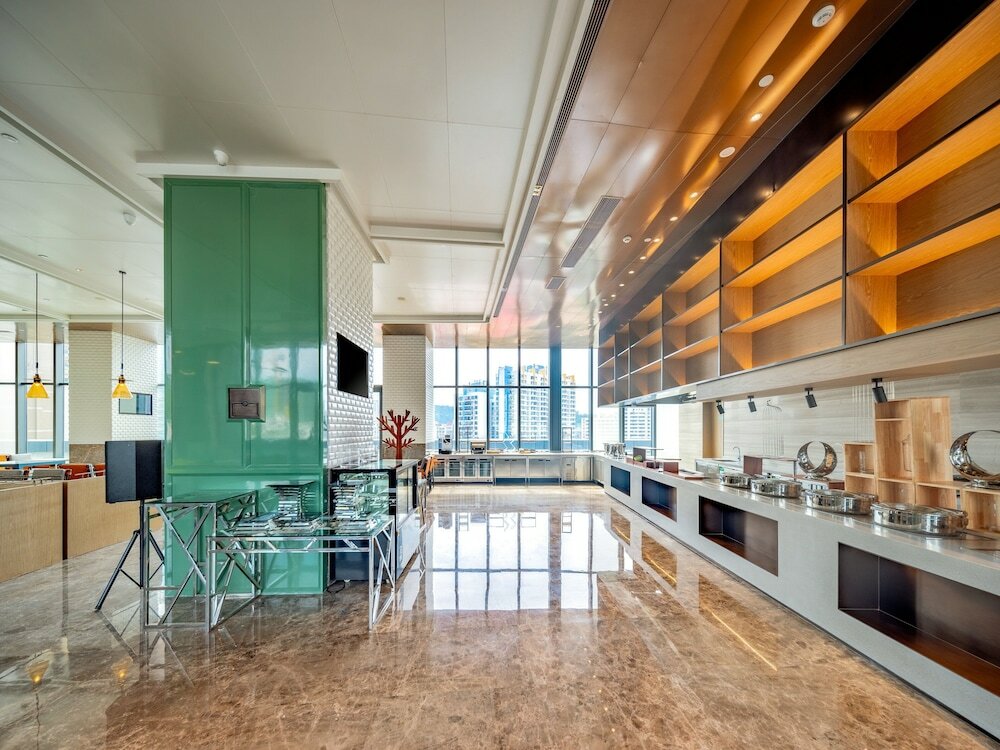 Фото Holiday Inn Zhuhai City Center, an Ihg Hotel