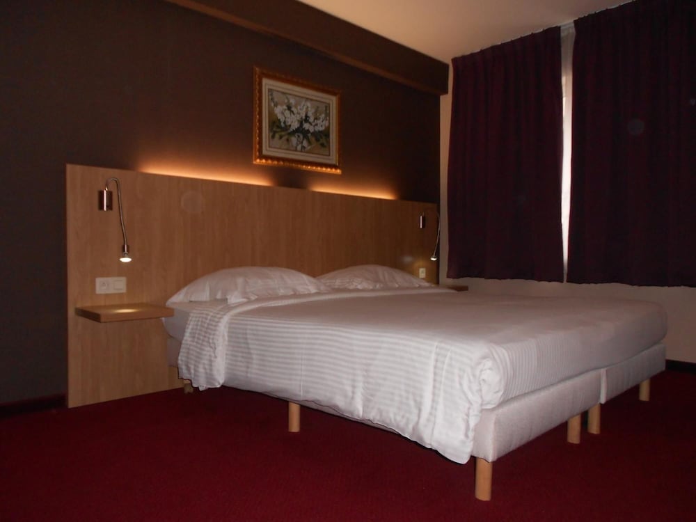 Фото Jill Hotel Brussels