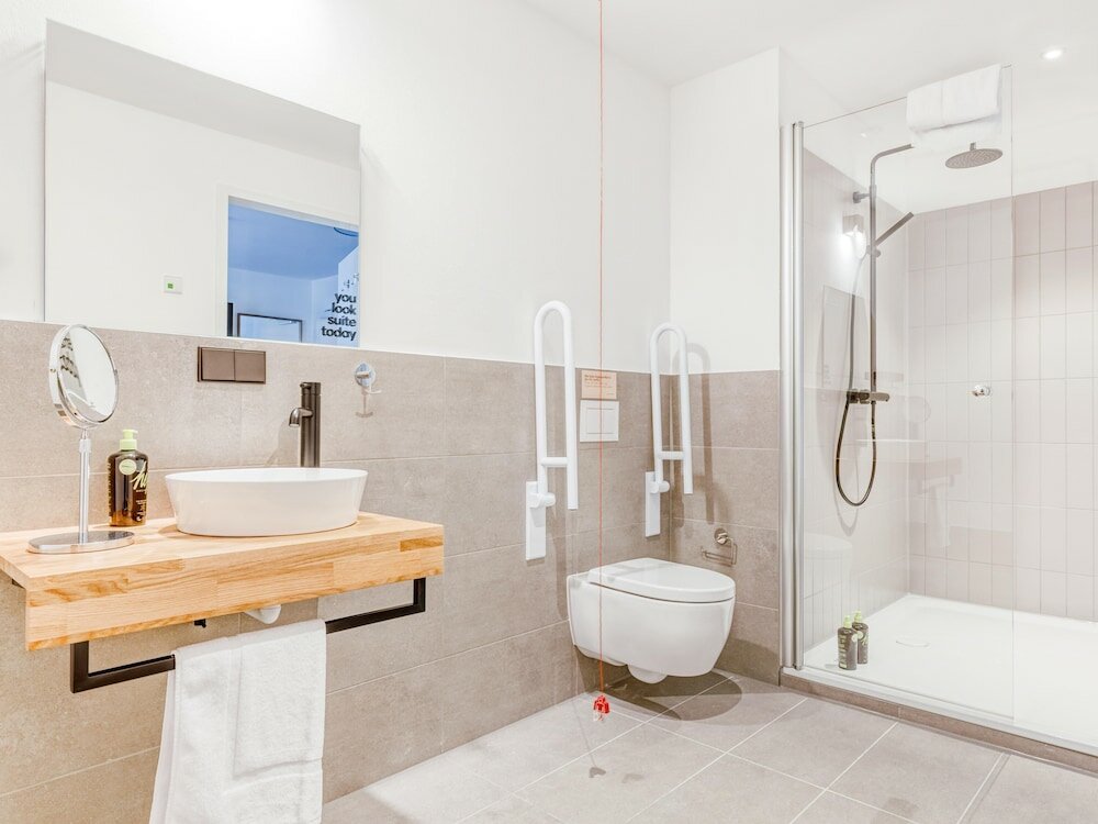 Фото Limehome Augsburg Annastraße