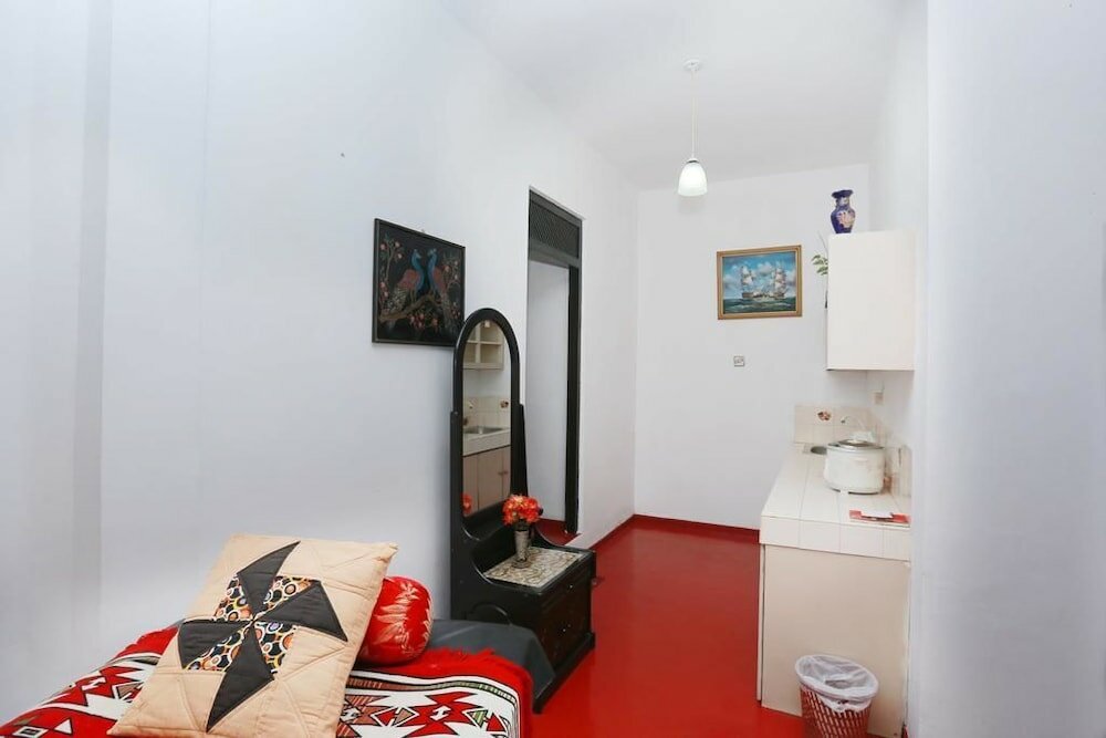 Фото The One Apartment