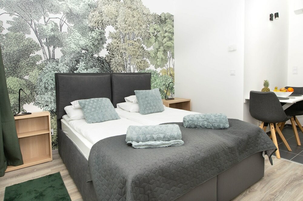 Фото Elisabeth Downtown Apartments by UrbanRent