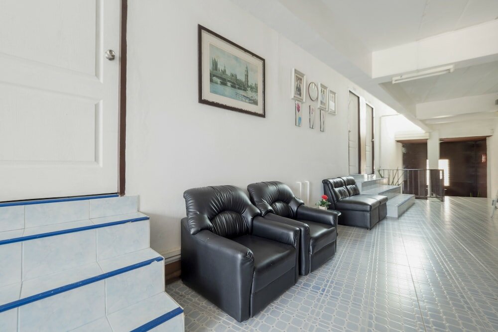 Фото Oyo 1165 Uma Apartment