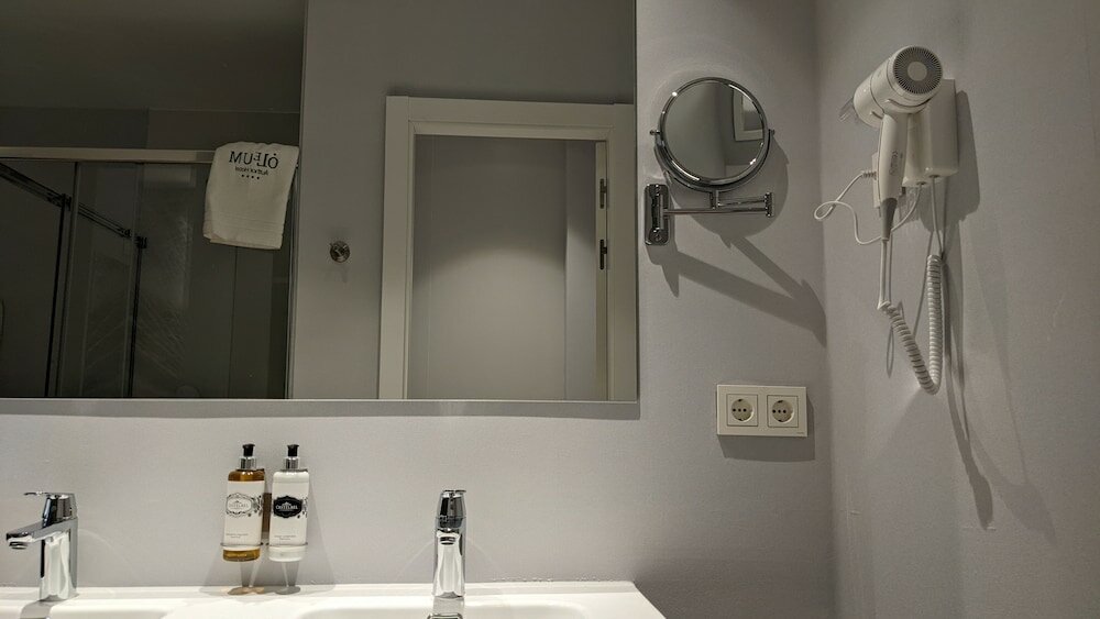 Фото Hotel Oleum