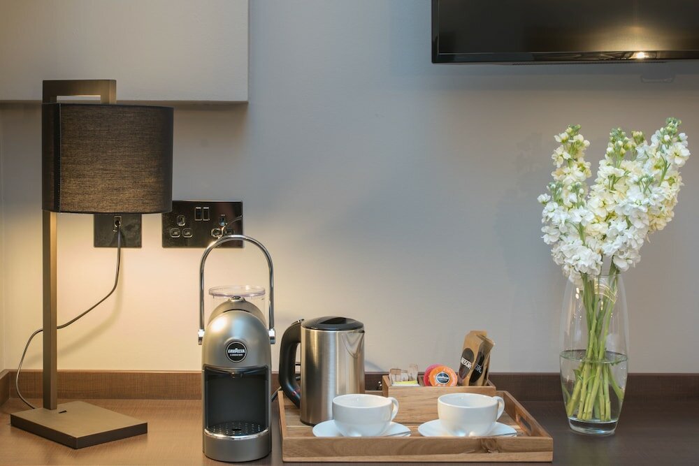 Фото Camden Enterprise Hotel & Pub