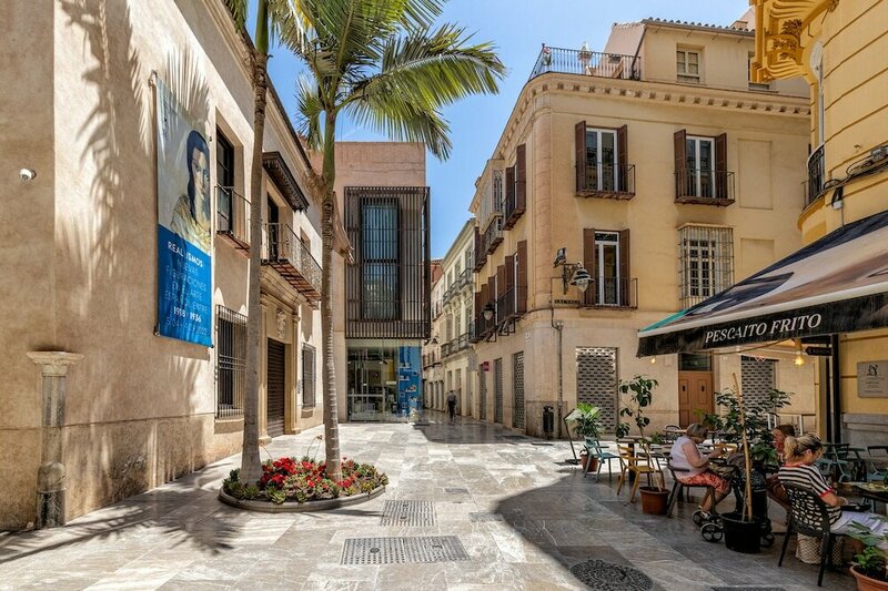 Гостиница Thyssen Boutique Apartments Caleta Homes в Малаге