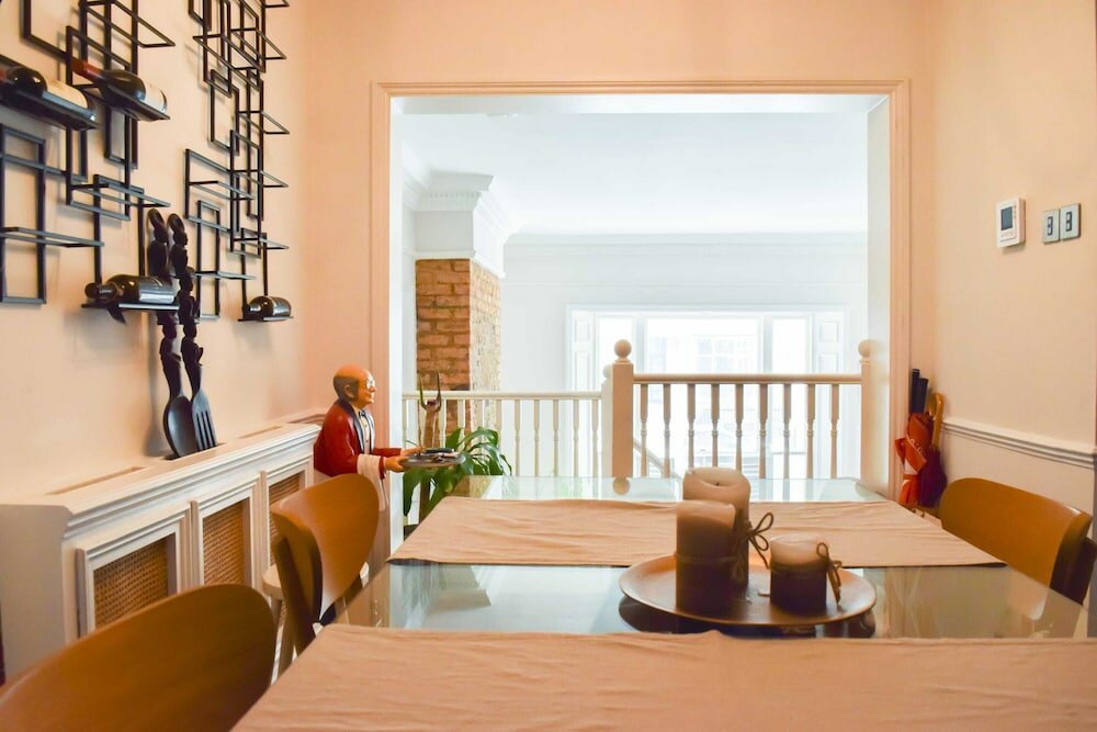 Фото Large 2 Bedroom Apartment in Central London