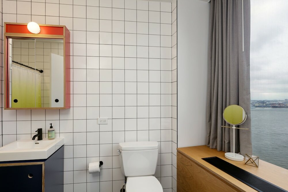 Фото Placemakr Wall Street