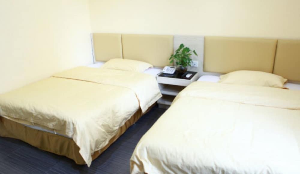 Фото Bai Yi Hotel Canton Fair Branch