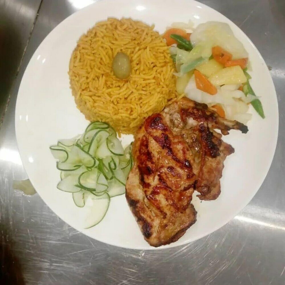 Фото Elegant Hotel & Suites by City Green