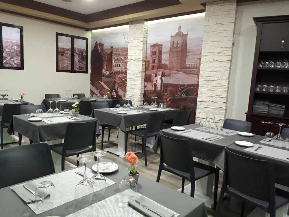 Фото Hostal Julio