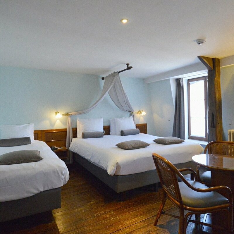 Гостиница Hotel de la Poste - Relais Napoléon III