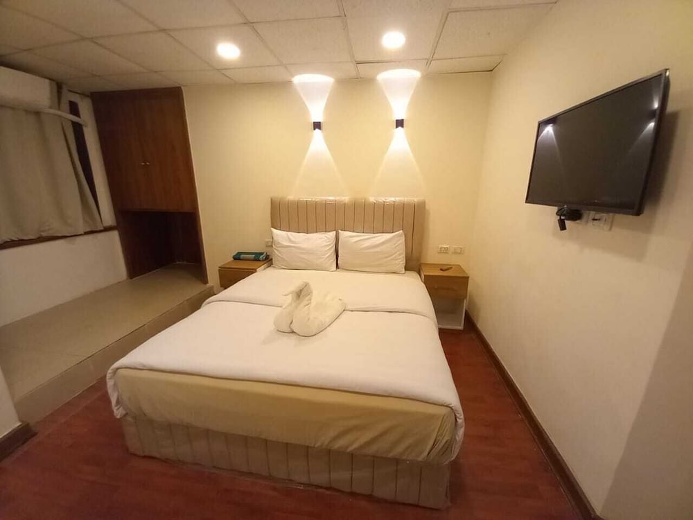 Фото Egy Days Hotel