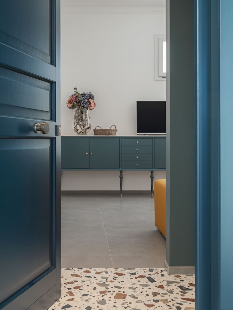 Фото Living u HomeSuites