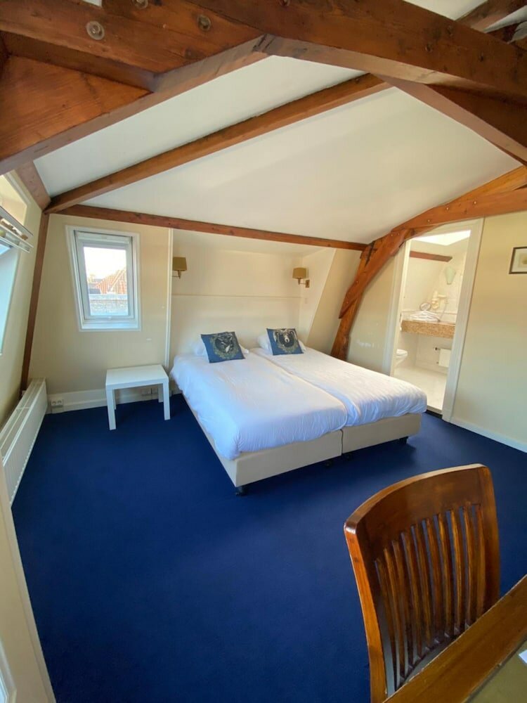 Фото Hotel Bridges House