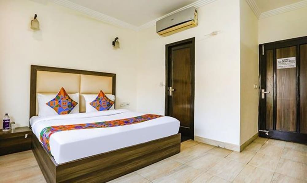 Фото Fabhotel The Grand Bella