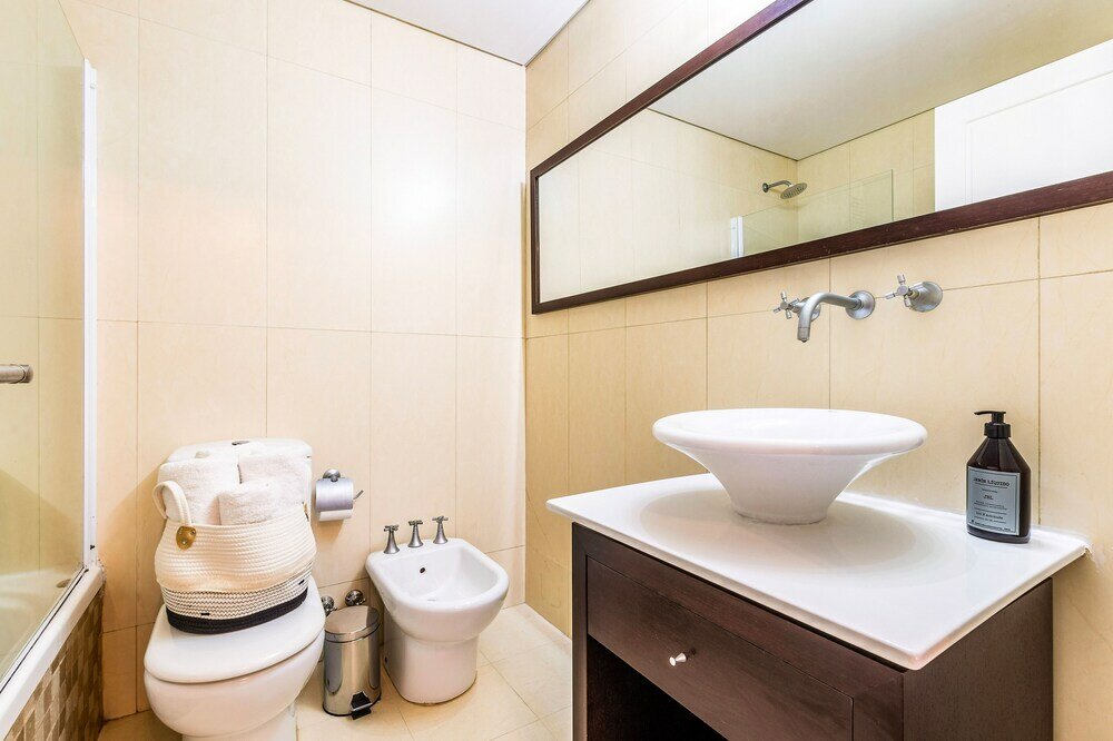 Фото 2br Family Apt Puente de la Mujer View
