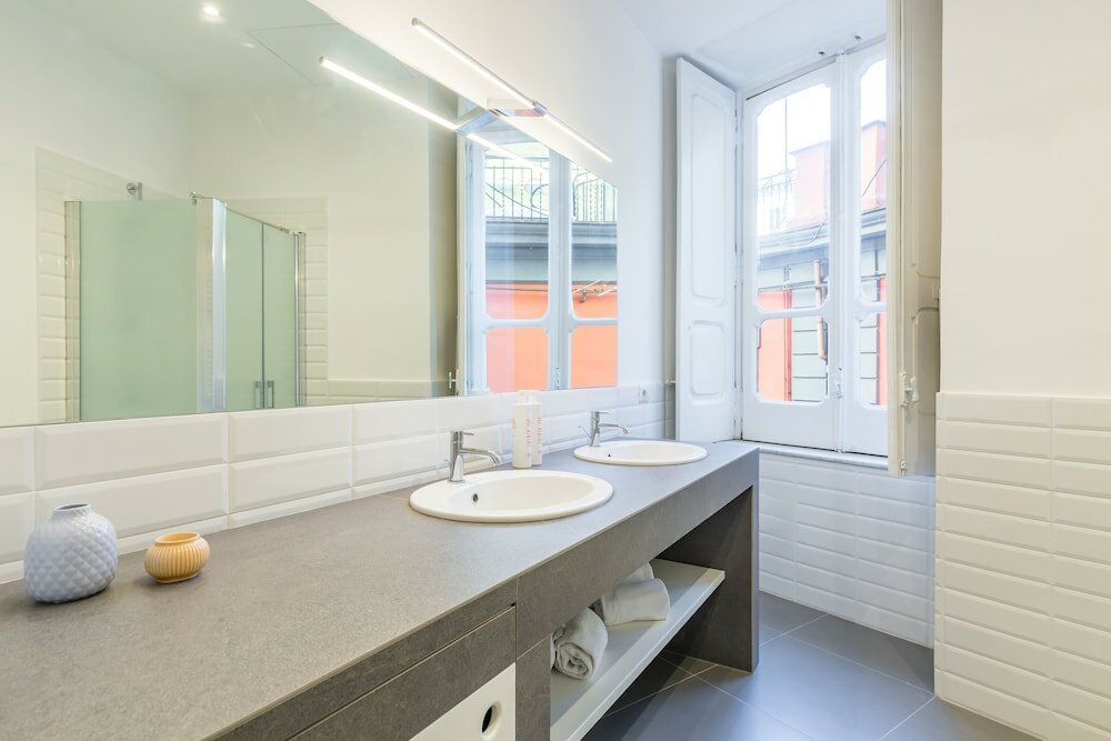 Фото Piazza Amedeo Flat by Wonderful Italy