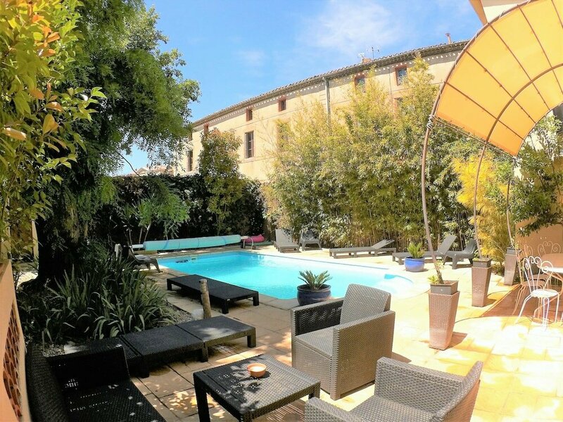 Гостиница La Villa Carcassonne в Каркассоне