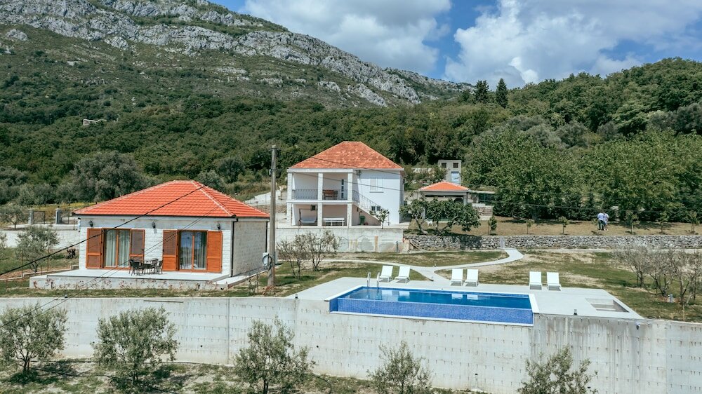 Фото Holiday House Uphill Glavanovic