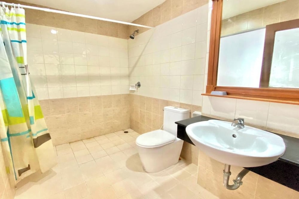 Фото One World One Home Patong 2