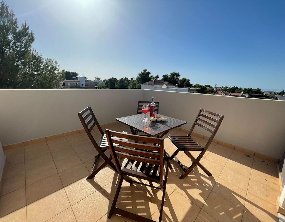 Фото Artdeco Luxury Suites