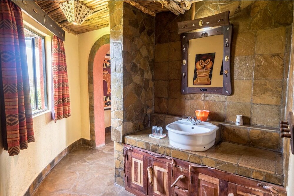 Фото Rhino Watch safari Lodge