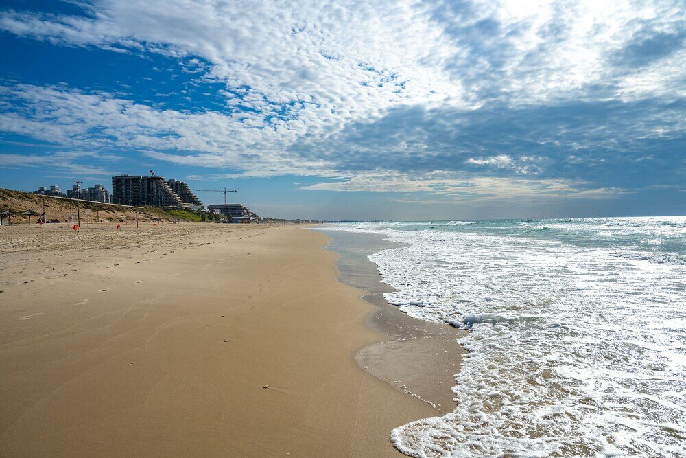 Фото Hi - Yam SeaView Apartments & Suites