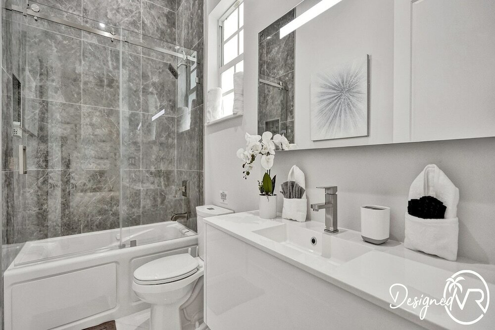 Фото Casa Nobu Modern 6br w Pool & Gameroom