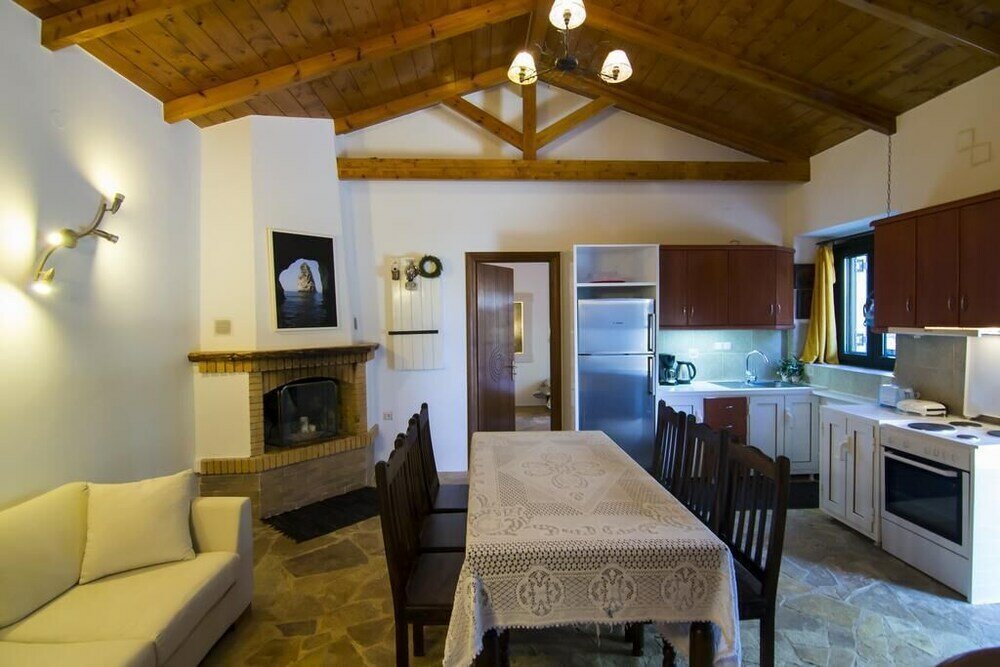 Фото Su La Strata house by CorfuEscapes