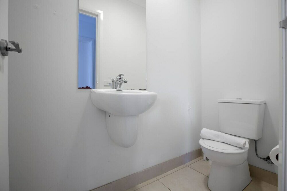 Фото Superb Luxe 5br House@point Cook Near Lake