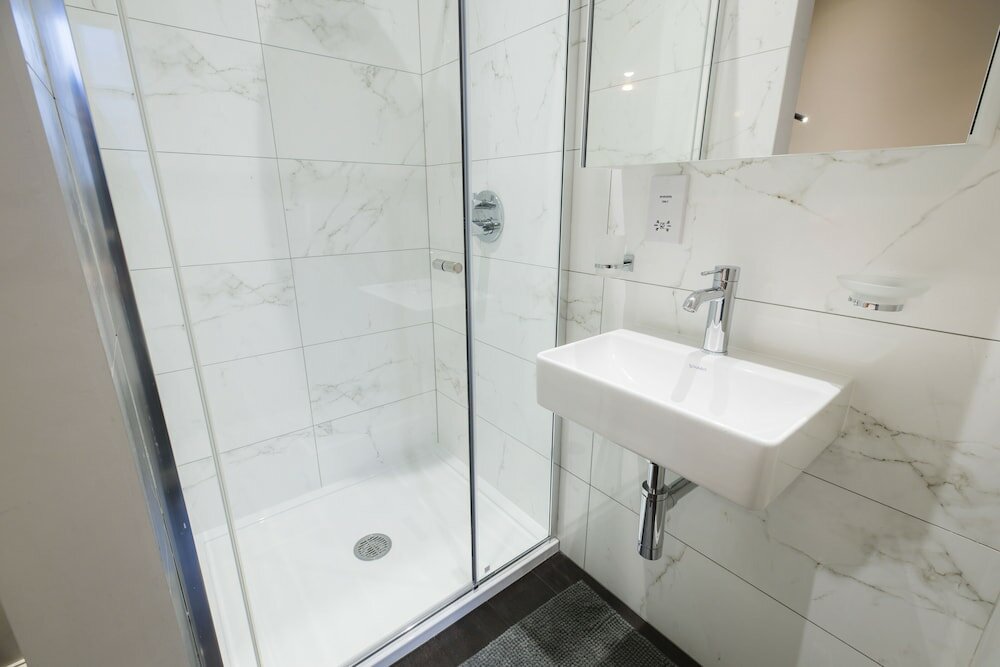 Фото Elegant 2 bed flat close to Kensington Gardens