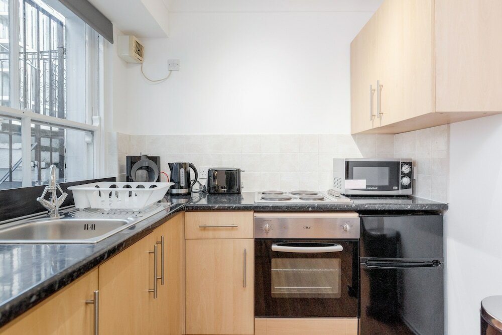 Фото Kings Road Apartments