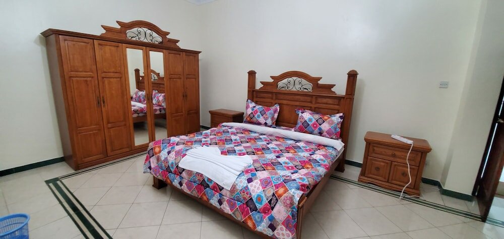 Фото Mini-Mansion Villa Adjacent To The Beach