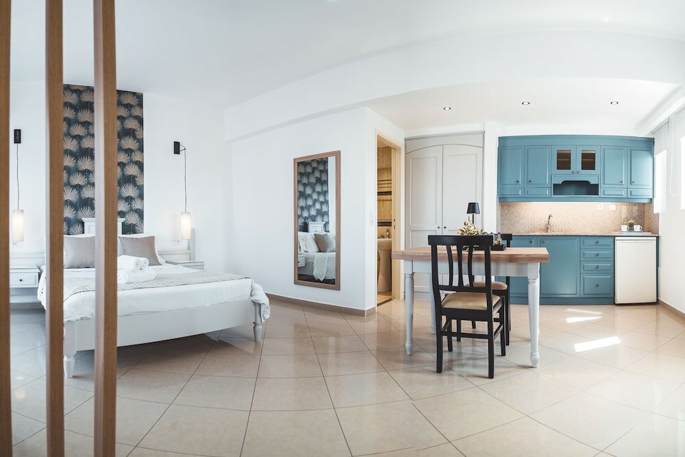 Фото Zeus Village Resort - Adults Only