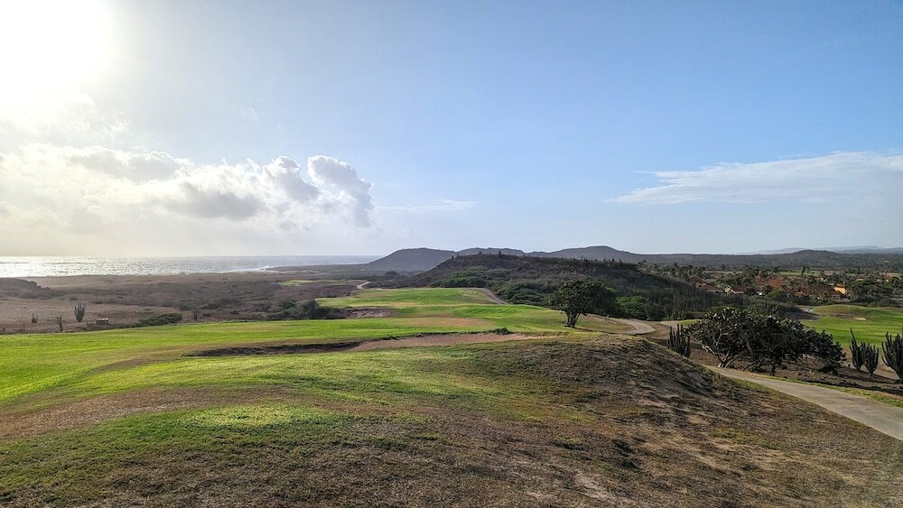 Фото Bocobay Aracari Condo Hotel