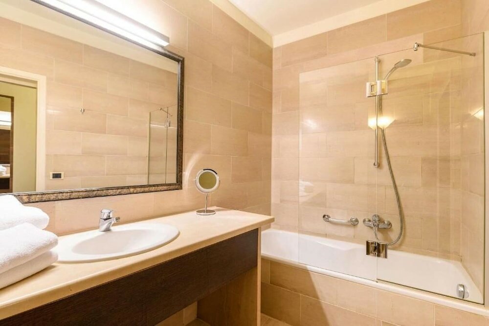 Фото Hotel Opera