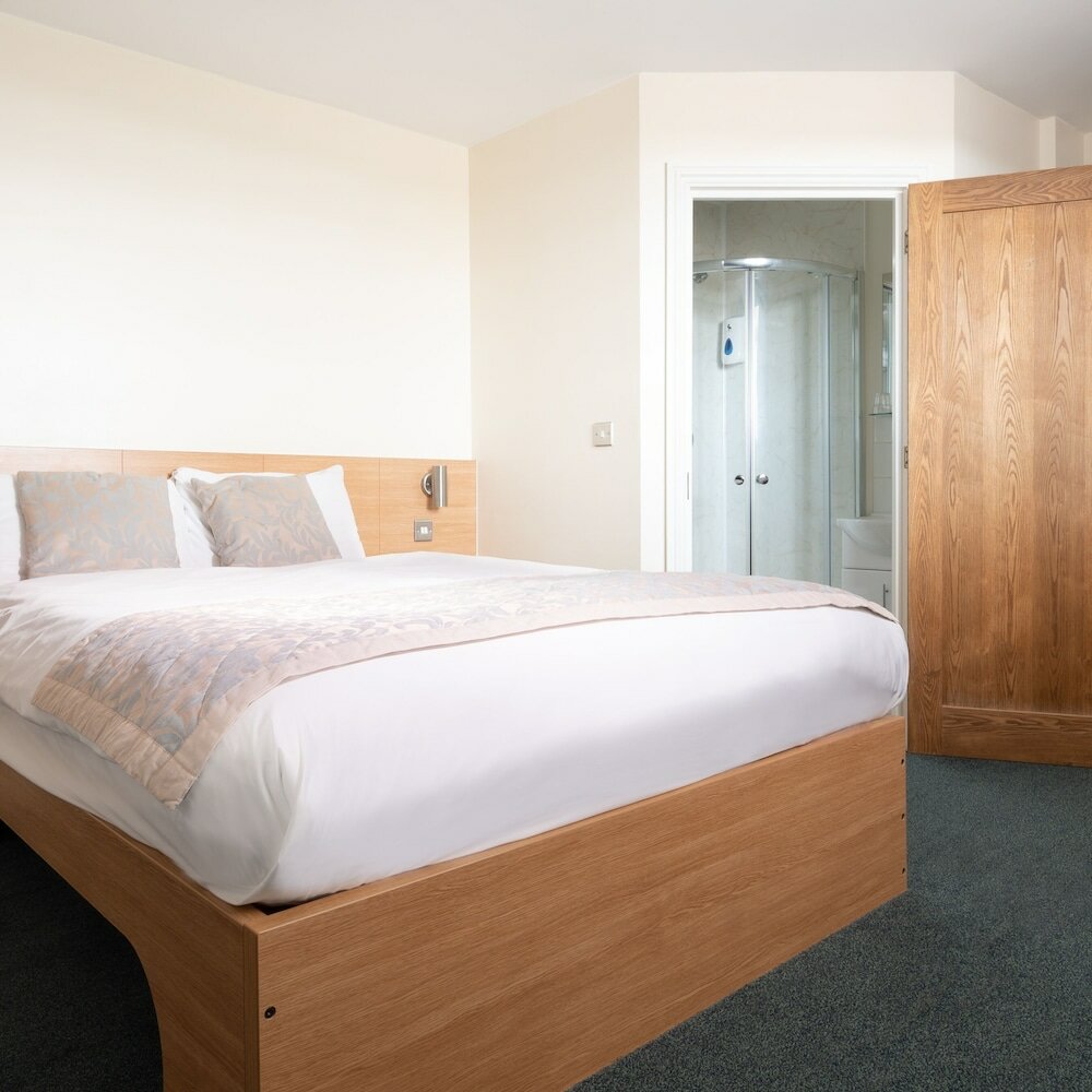 Фото Отель Fox Connaught London ExCeL