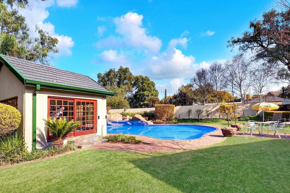 Фото Staniland Guesthouse