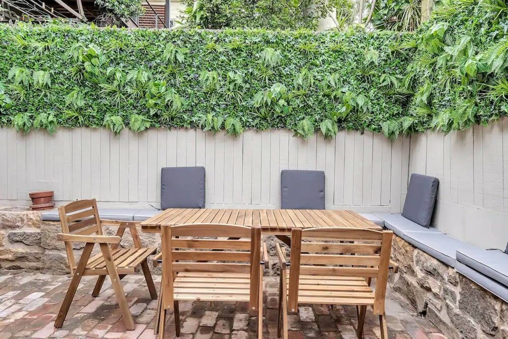 Фото Charming Workers Cottage in a Perfect Enclave