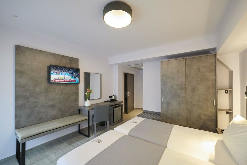 Фото Meni Apartments Hotel