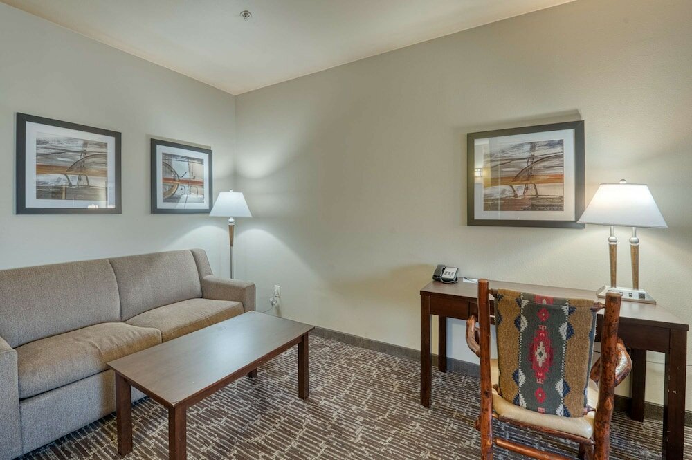 Фото Best Western Northwest Lodge