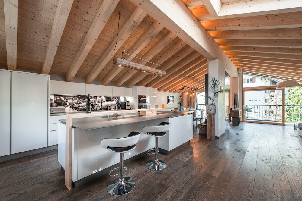 Фото Joes Luxury home