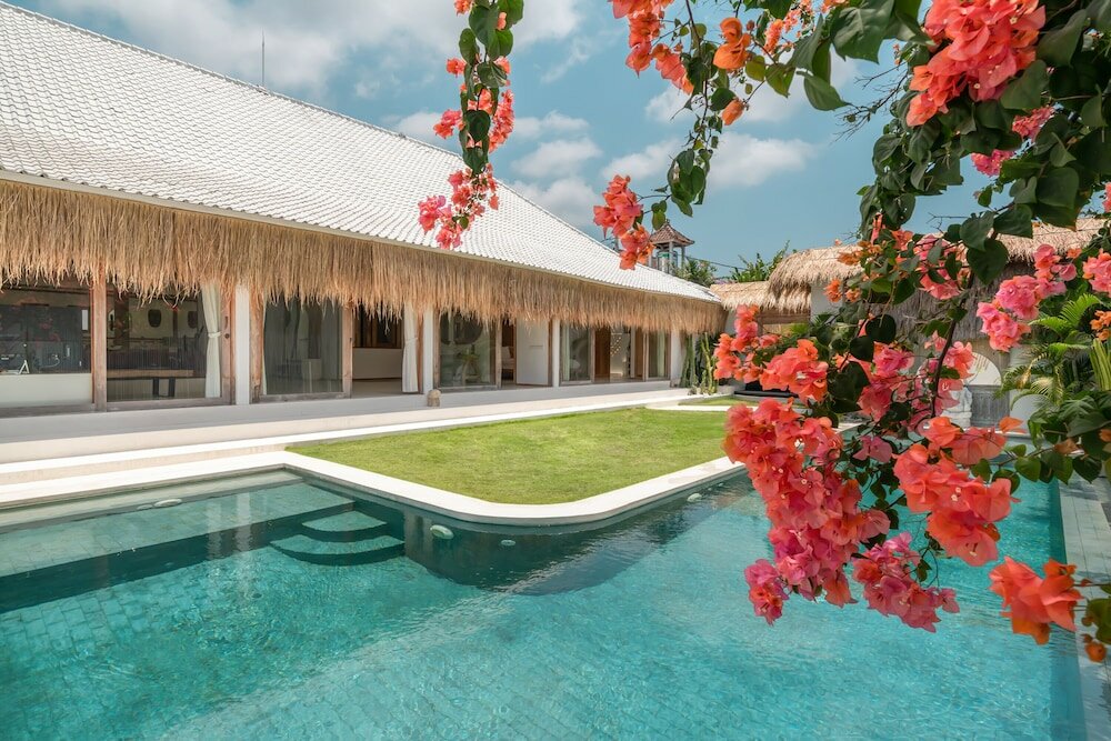 Фото Villa Wabi Sabi Canggu