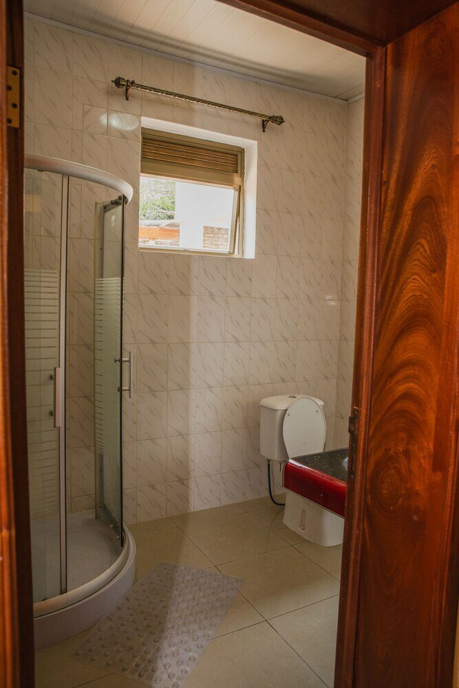 Фото Kigali Castle B&b - Hostel