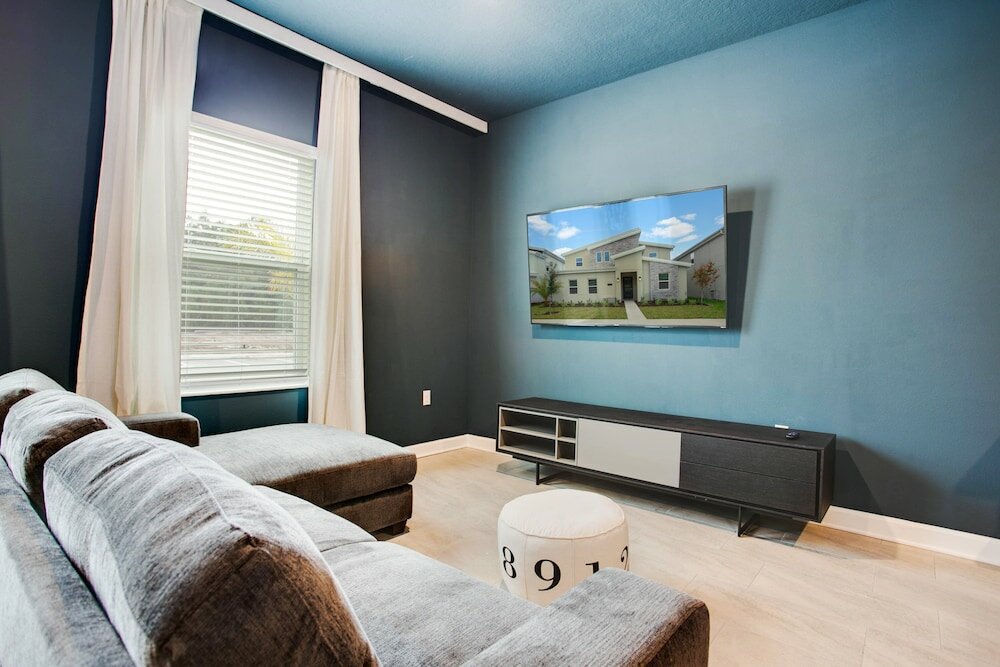 Фото 9br Villa with Game Room & Theater