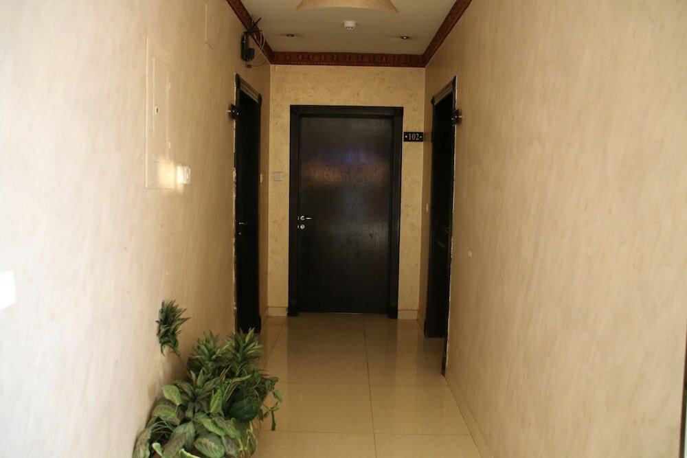 Фото Dorar Darea Hotel Apartments - Al Mughrizat