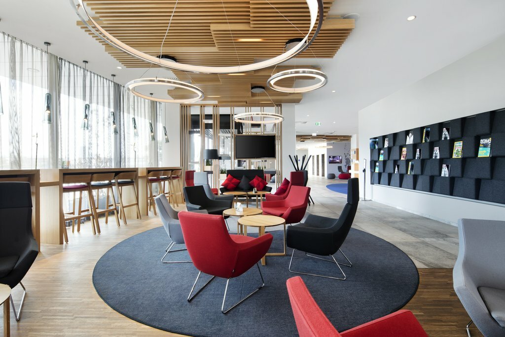 Фото Holiday Inn Express Munich City West