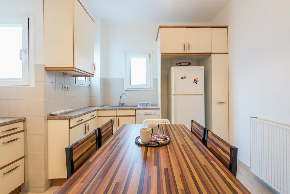 Фото Spacious Holiday Family Home by Cloudkeys