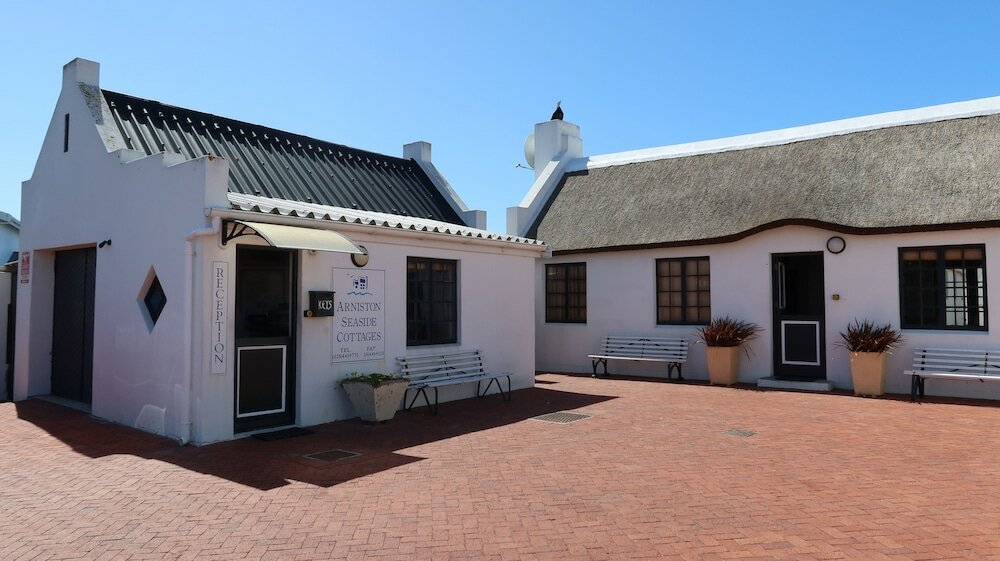 Фото Arniston Seaside Cottages