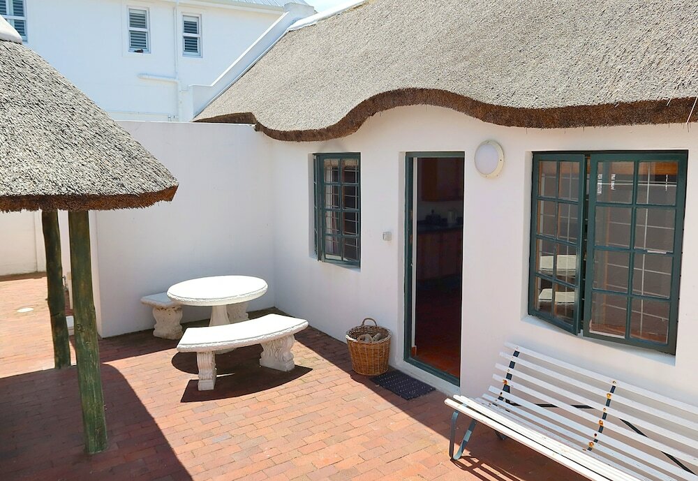 Фото Arniston Seaside Cottages